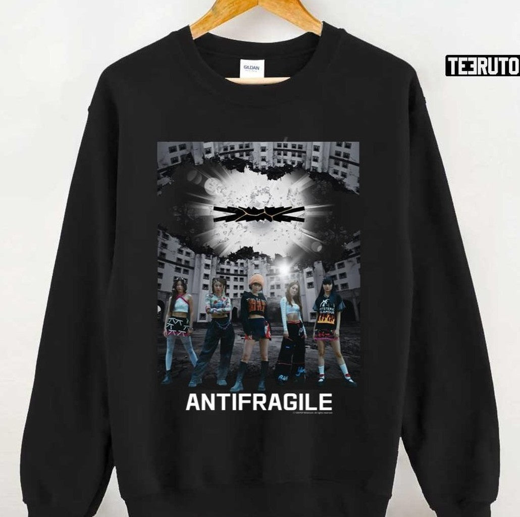 2nd Album Le Sserafim Antifragile Unisex T-Shirt