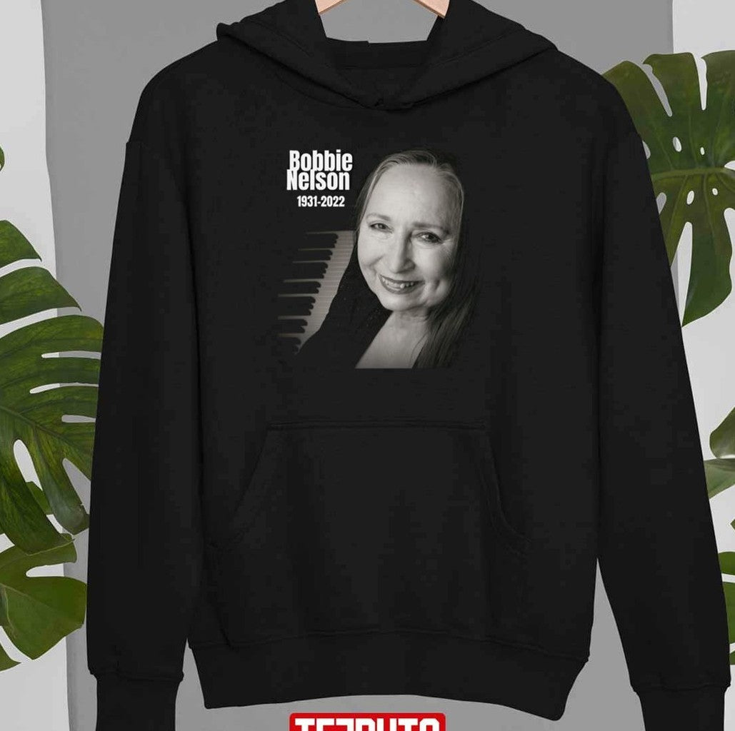Rip Bobbie Nelson 1931 2022 Unisex T-Shirt
