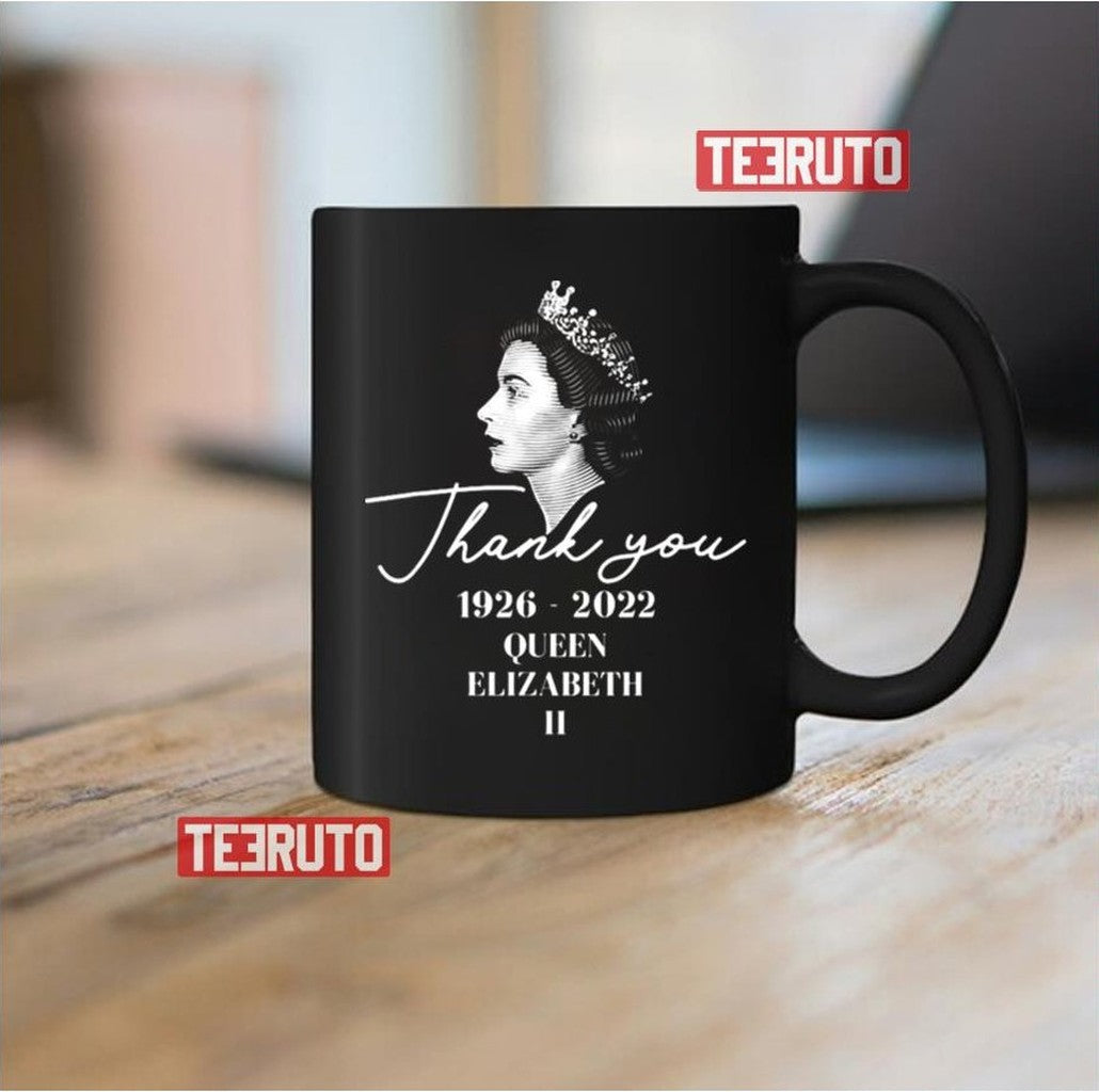 Queen Elizabeth Ii Christmas Unisex Sweatshirt
