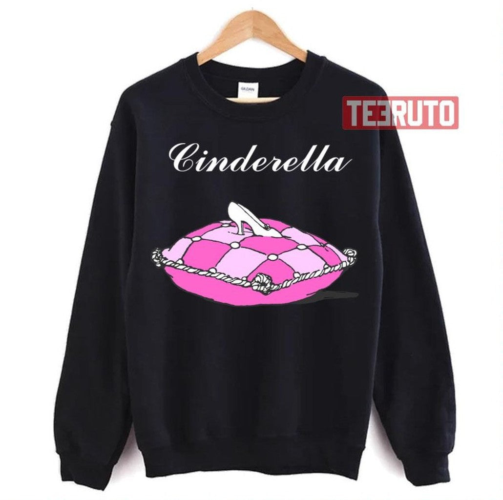 Slipper On Pink Vintage Art Cinderella Unisex T-Shirt