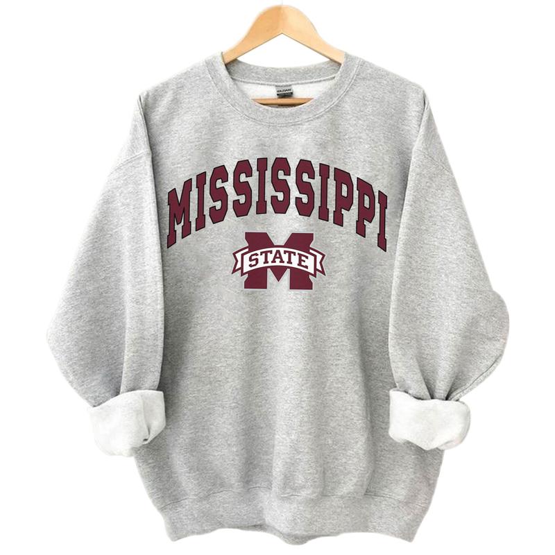 Mississippi State Bulldogs Vintage Football NCAA Sweatshirt University Crewneck for Game Day Unisex Cotton Tops
