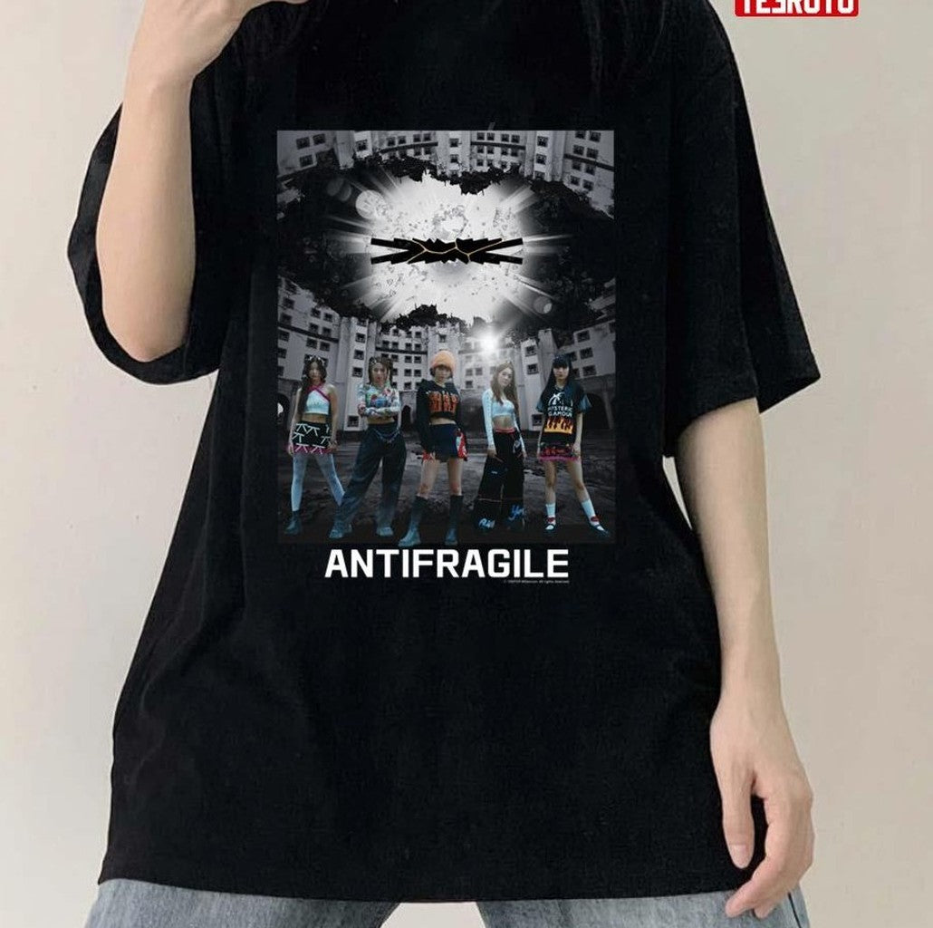 2nd Album Le Sserafim Antifragile Unisex T-Shirt