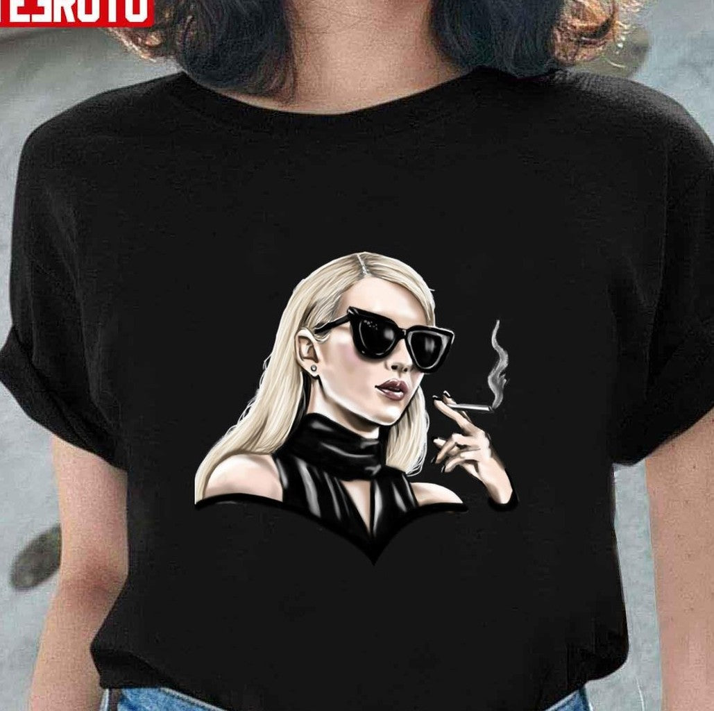 Smoking Queen Scream Queens Gift For Fans Unisex T-shirt