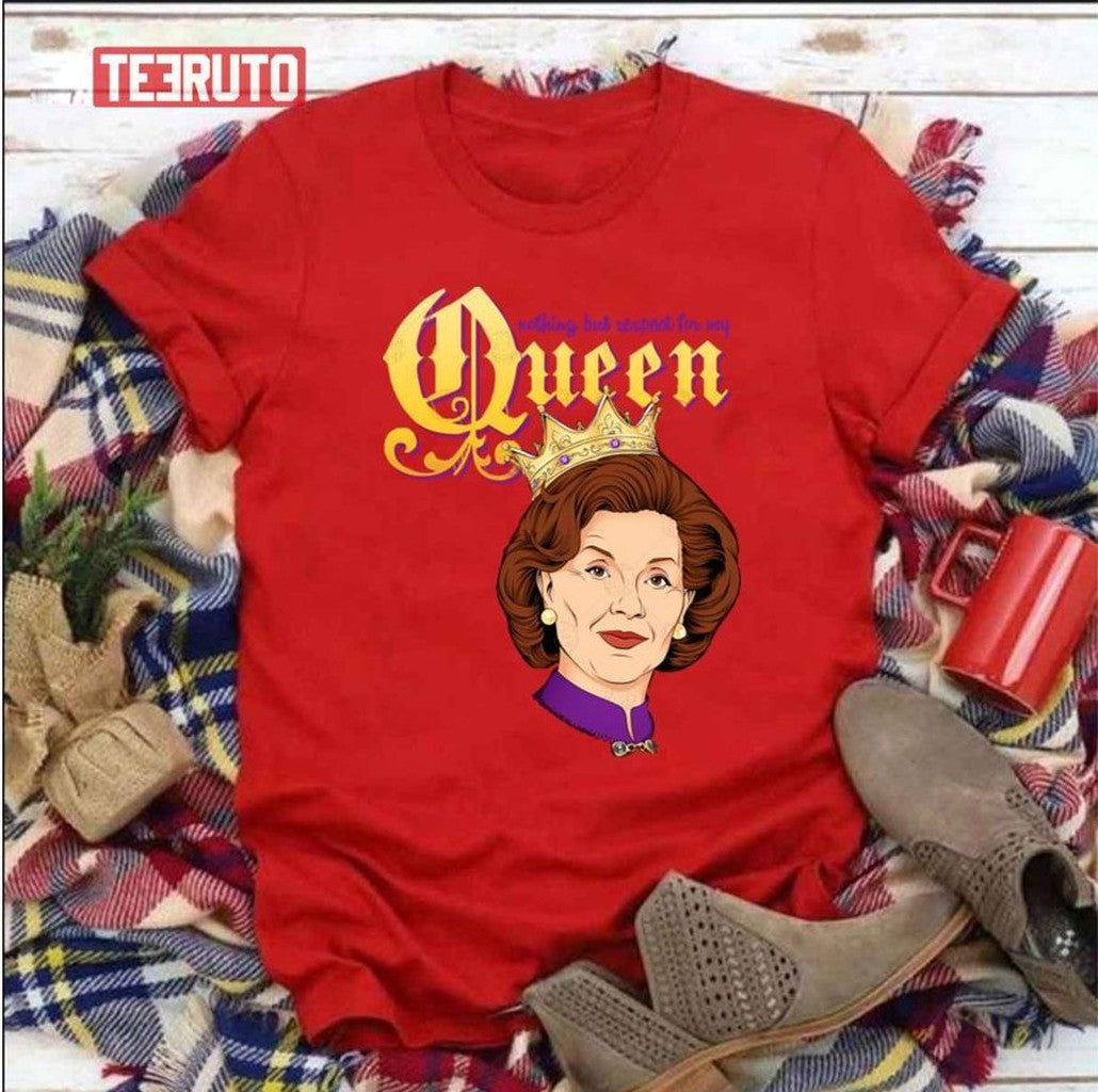 Queen Emily Gilmore Unisex T-Shirt