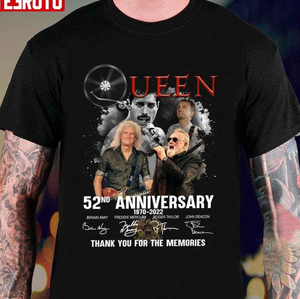 Queen Band Members 52nd Anniversary 1970-2022 Signatures Unisex T-Shirt