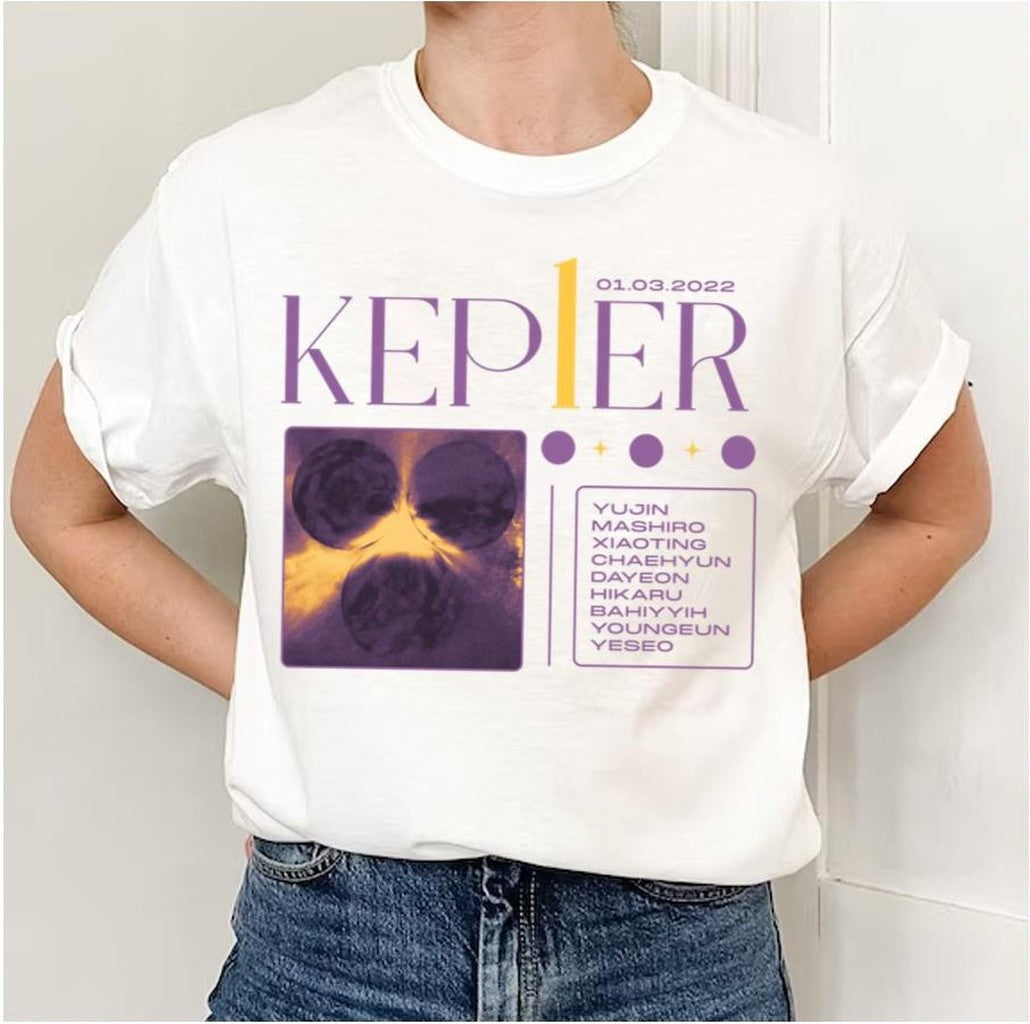 Purple Art Kep1er Kpop Band Unisex Sweatshirt