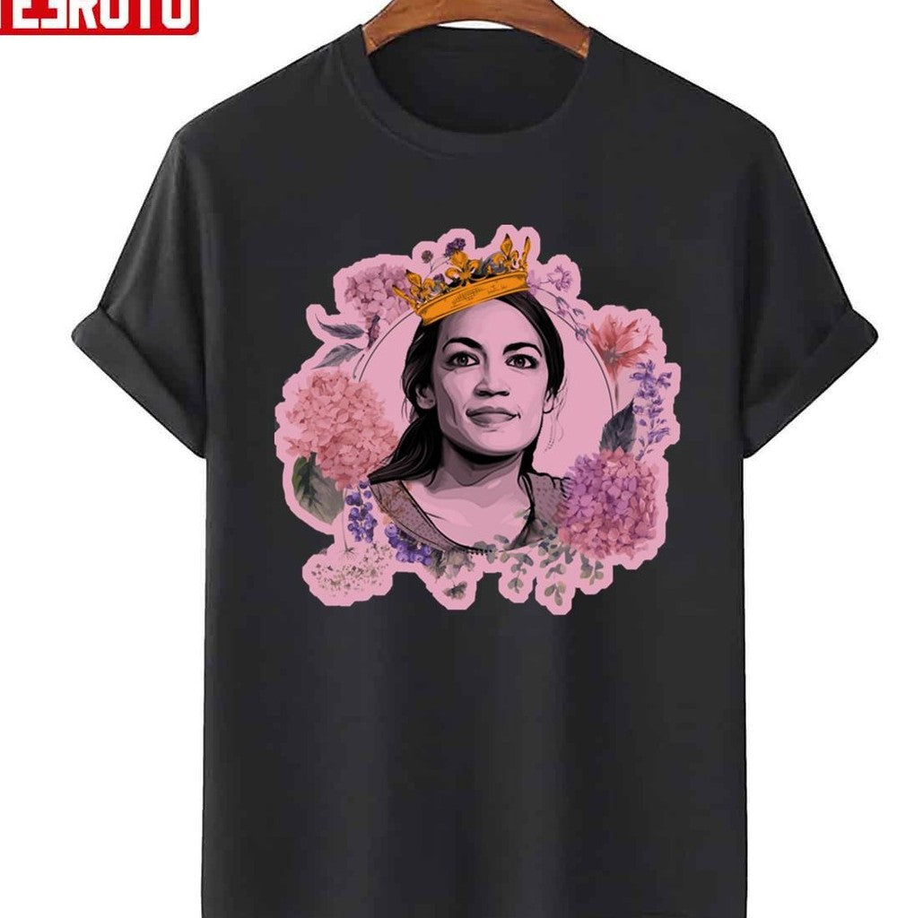 Queen AOC Alexandria Ocasio Cortez For President Feminist Politics Unisex T-Shirt