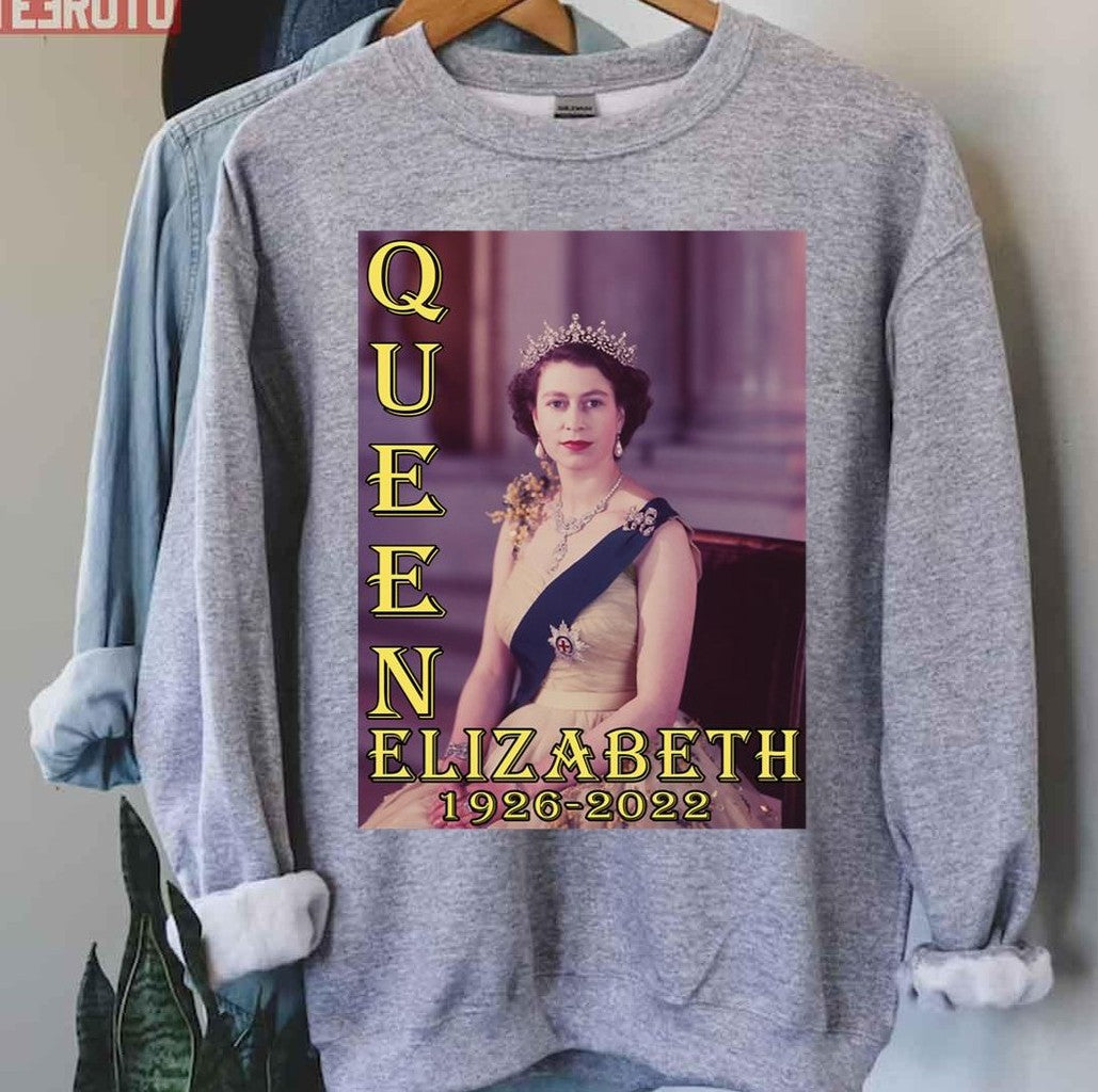 Rip Queen Elizabeth Alexandra Mary Thank You 1926-2022 Young Queen Unisex Sweatshirt