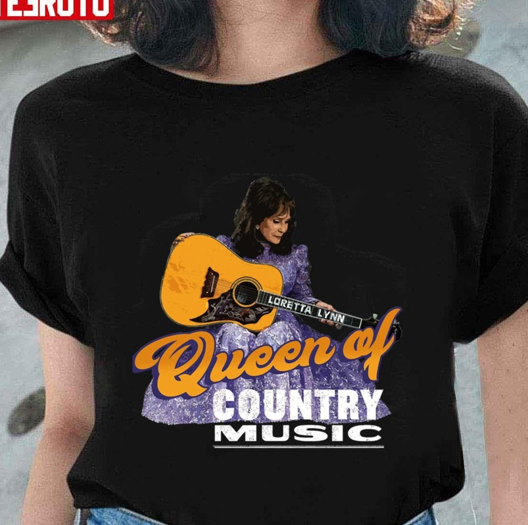 Queen Of Country Music Loretta Lynn Gift For Fans Unisex T-shirt