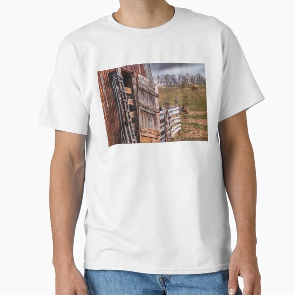 Weathered Wood And Metal Classic T-Shirt