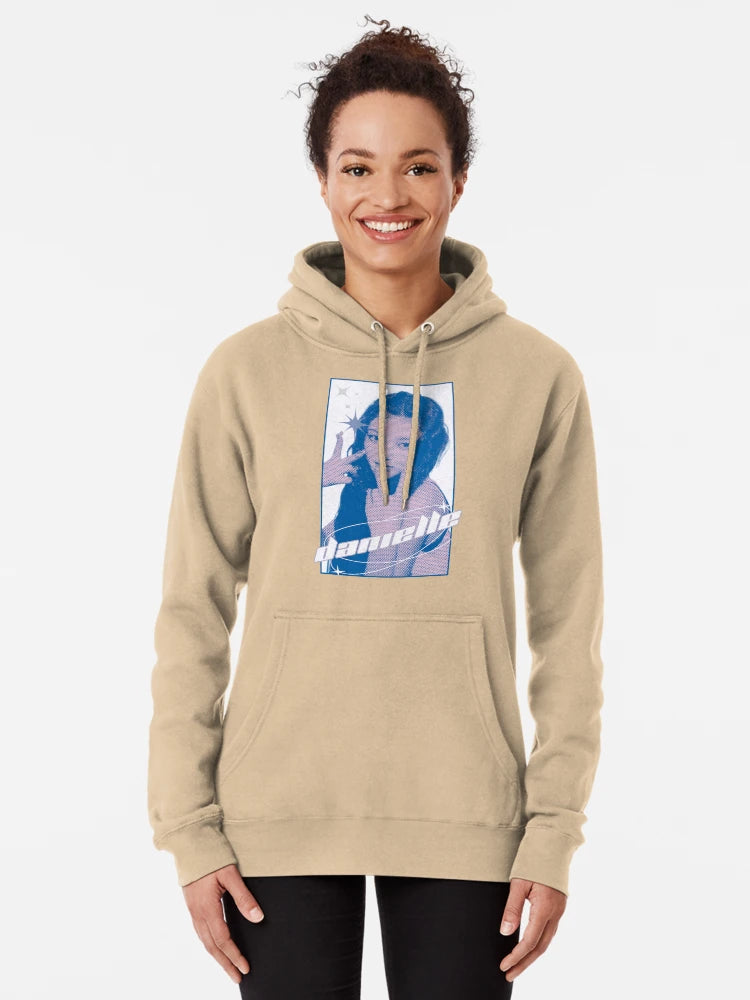 Danielle NewJeans Y2K Sticker Classic T-Shirt
