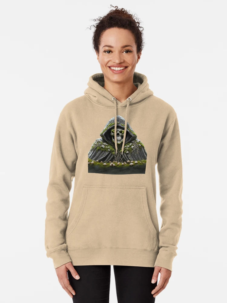 Moss Covered Skull - Forest Necromancer Dark Art Classic T-Shirt