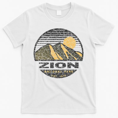 Road Trip Mount Zion National Park Utah Mountain Sunset Art T-Shirt