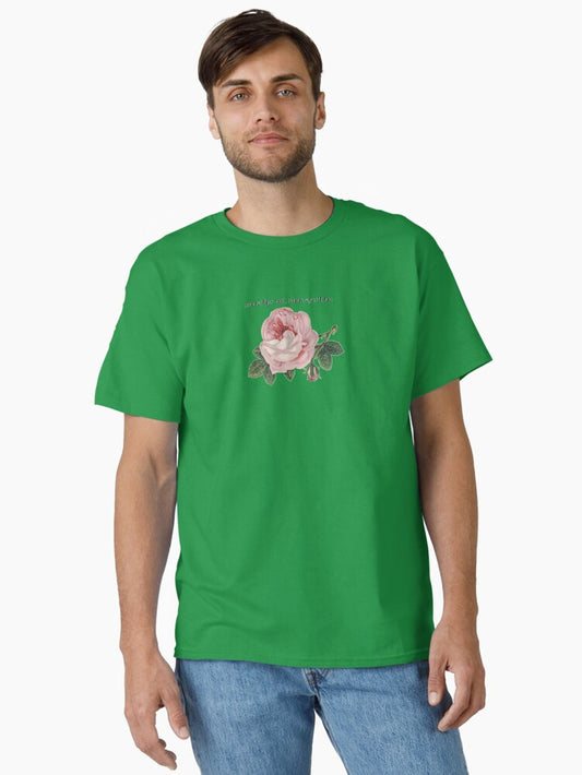 same lips red, same eyes blue Classic T-Shirt