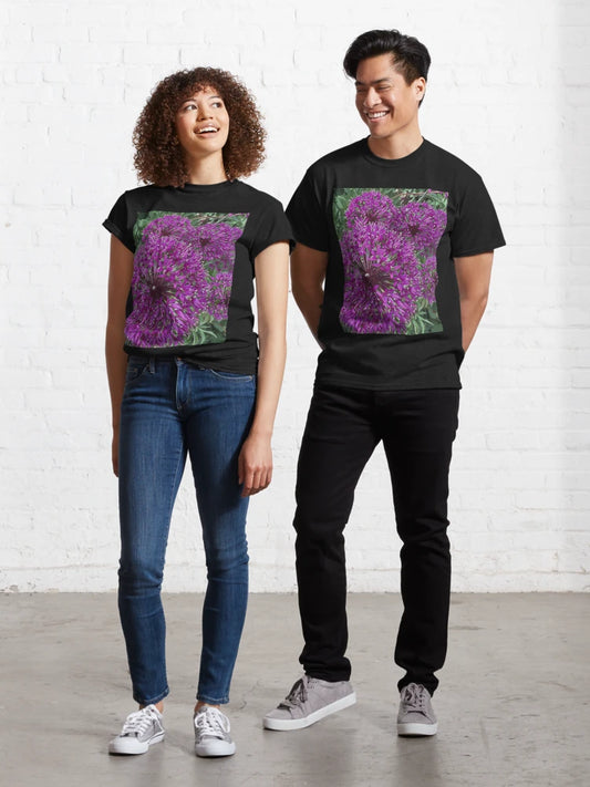 Starburst Allium – Purple Globe Floral by Petalography Classic T-Shirt