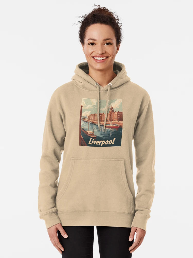 This classic travel poster features Liverpools beautiful waterfront, boasting elegant buildings and boats on the river, inviting visitors to Classic T-Shirt