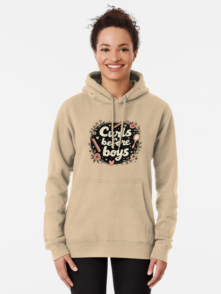 Curls Before Boys – Retro groovy floral girly design for Curly Queens Classic T-Shirt